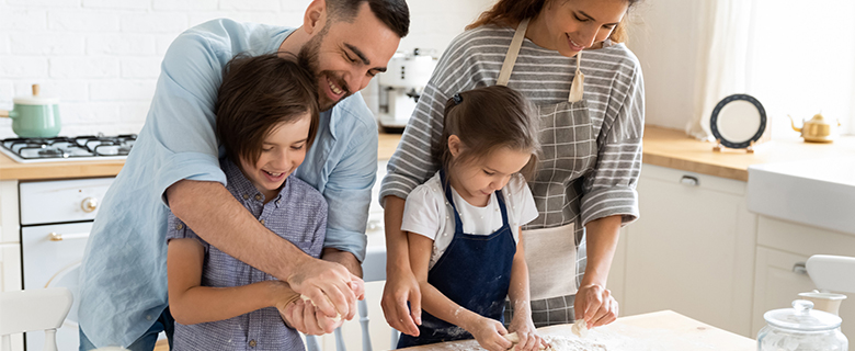 Family cooks