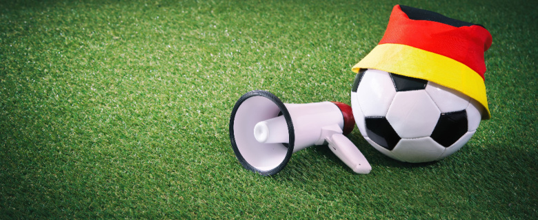 Sporty Art! Make Your Own Football Supporter's Hat for the 2022 FIFA World Cup™.