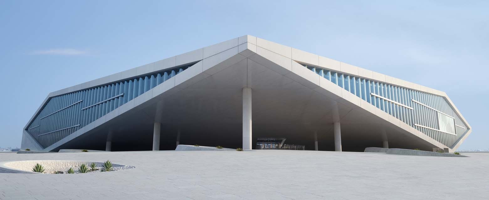 Sweet Fusion: A Dessert Masterclass with American Chef William S. Dissen