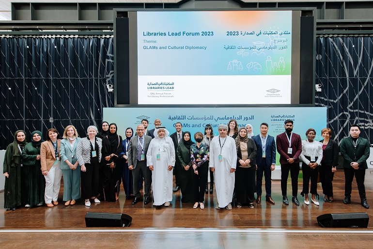 Group photo of Forum participants